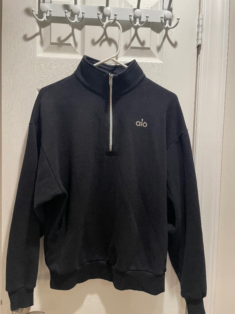 ALO Accolade 1/4 Zip Pullover in black - size XS